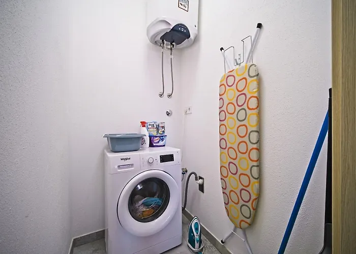 Afitojen Apartmán Postira