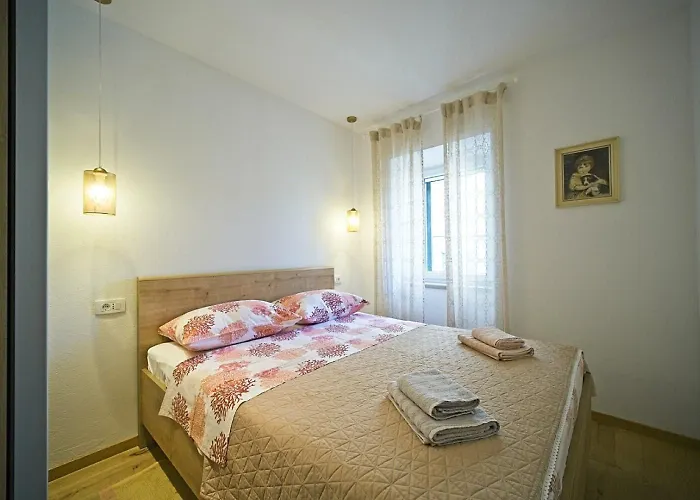 Apartmán Afitojen